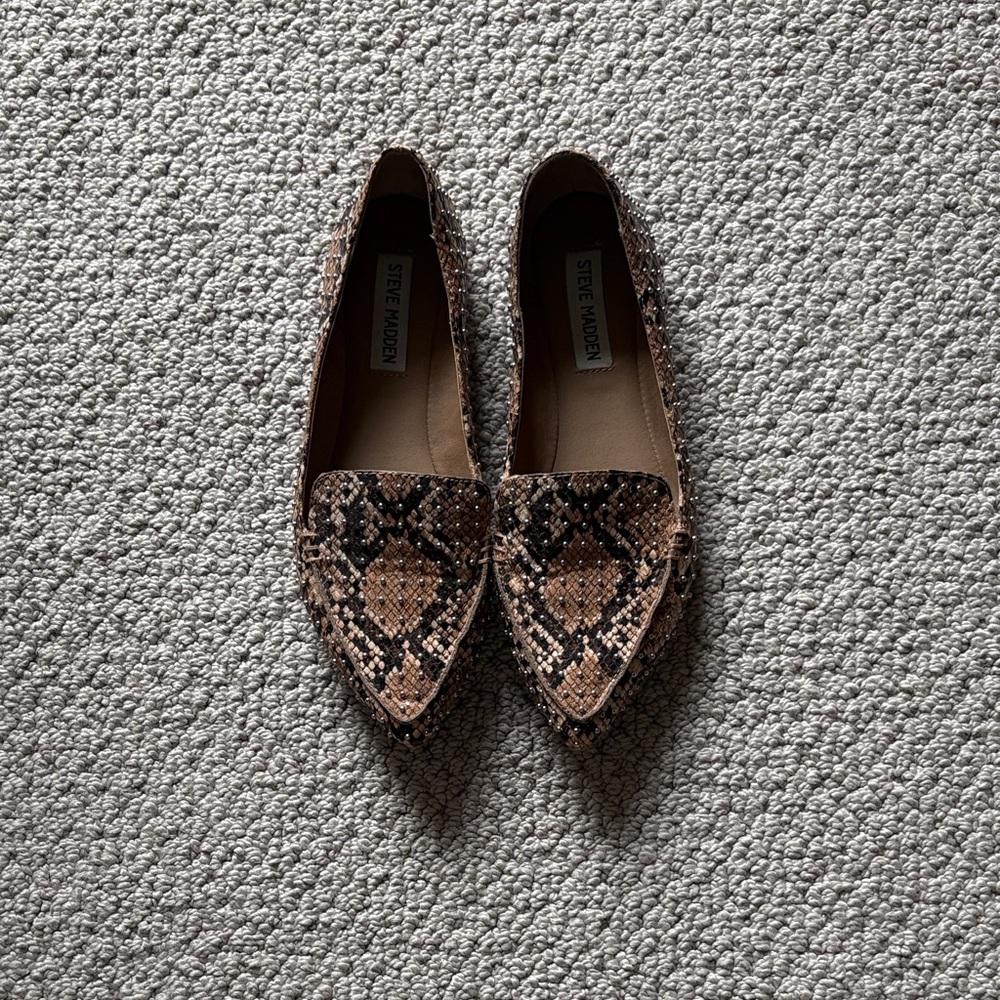 Steve Madden Snakeskin Loafers - Tan and Black